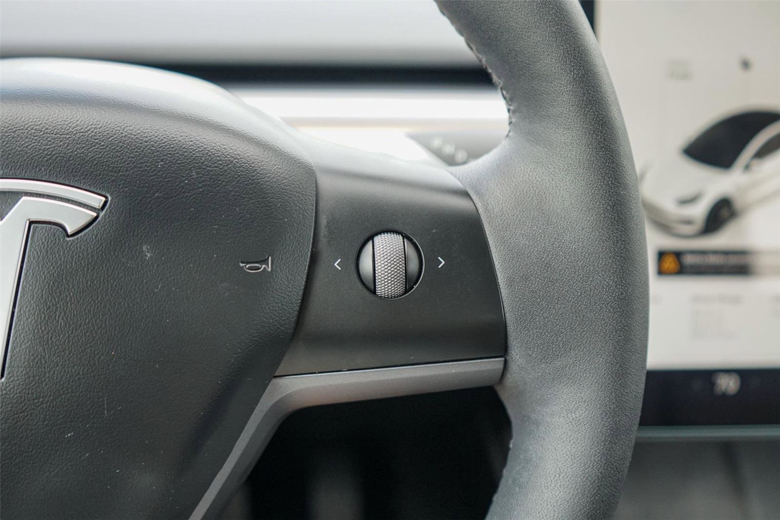 Used 2023 Tesla Model 3 Standard Range RWD image 16