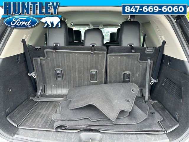 Used 2023 Nissan Pathfinder SL w/ Lighting Package (N92) image 9