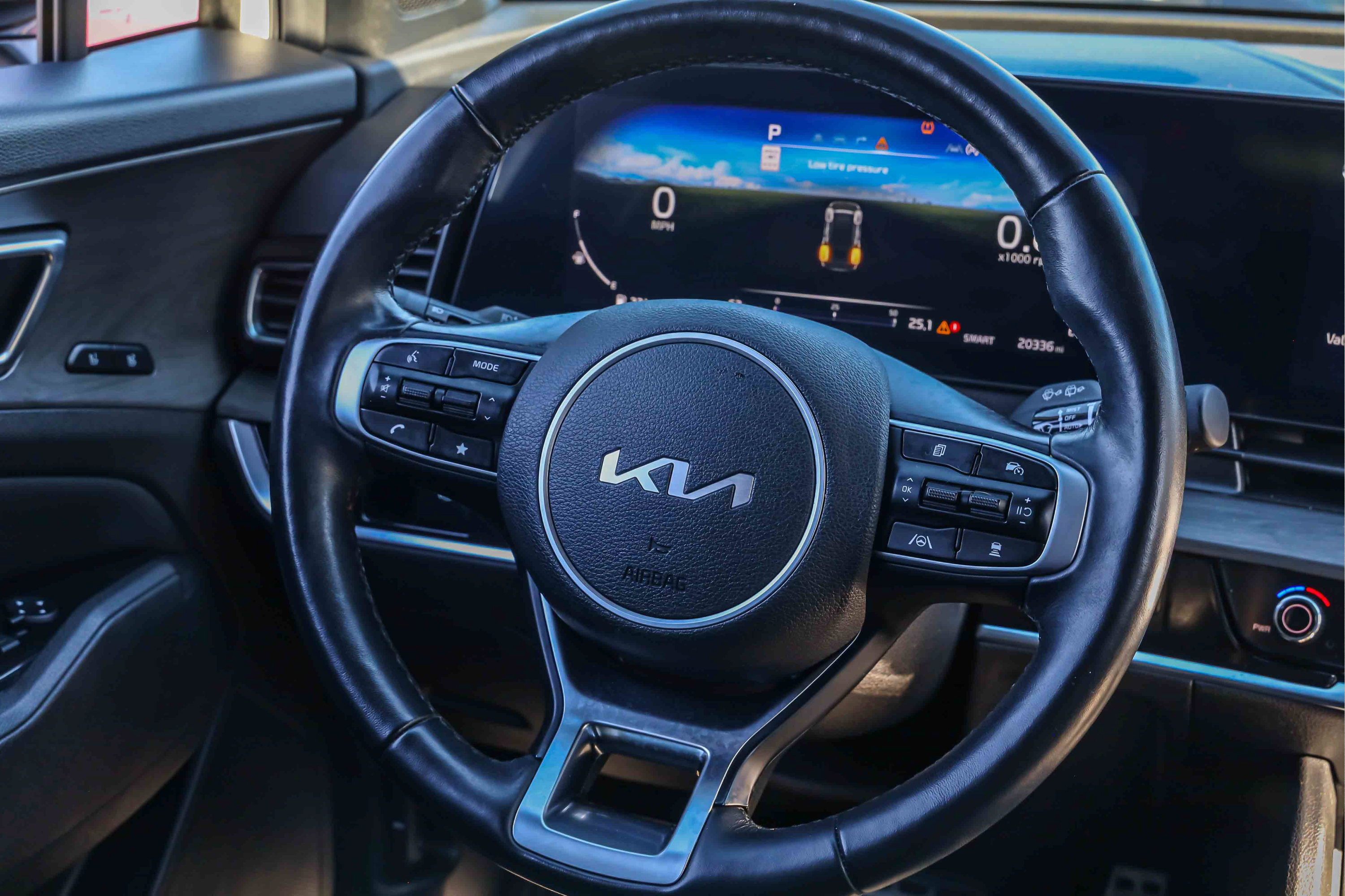 Certified 2024 Kia Sportage X-Pro AWD/4WD image 13