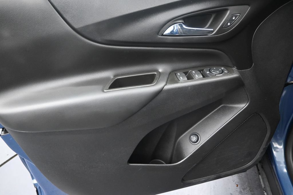 Used 2024 Chevrolet Equinox LT FWD image 11