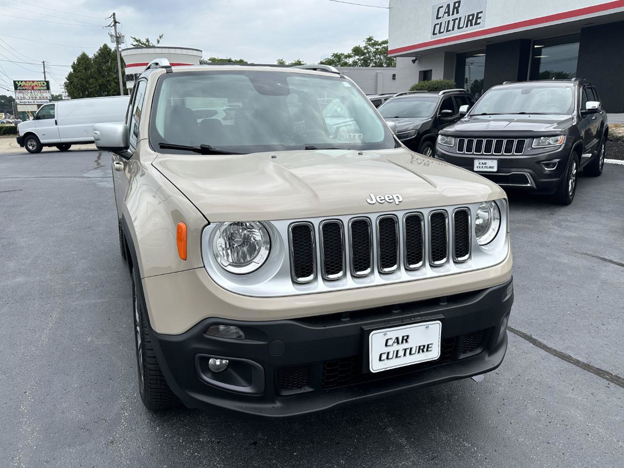 Used 2015 Jeep Renegade Limited AWD/4WD image 4