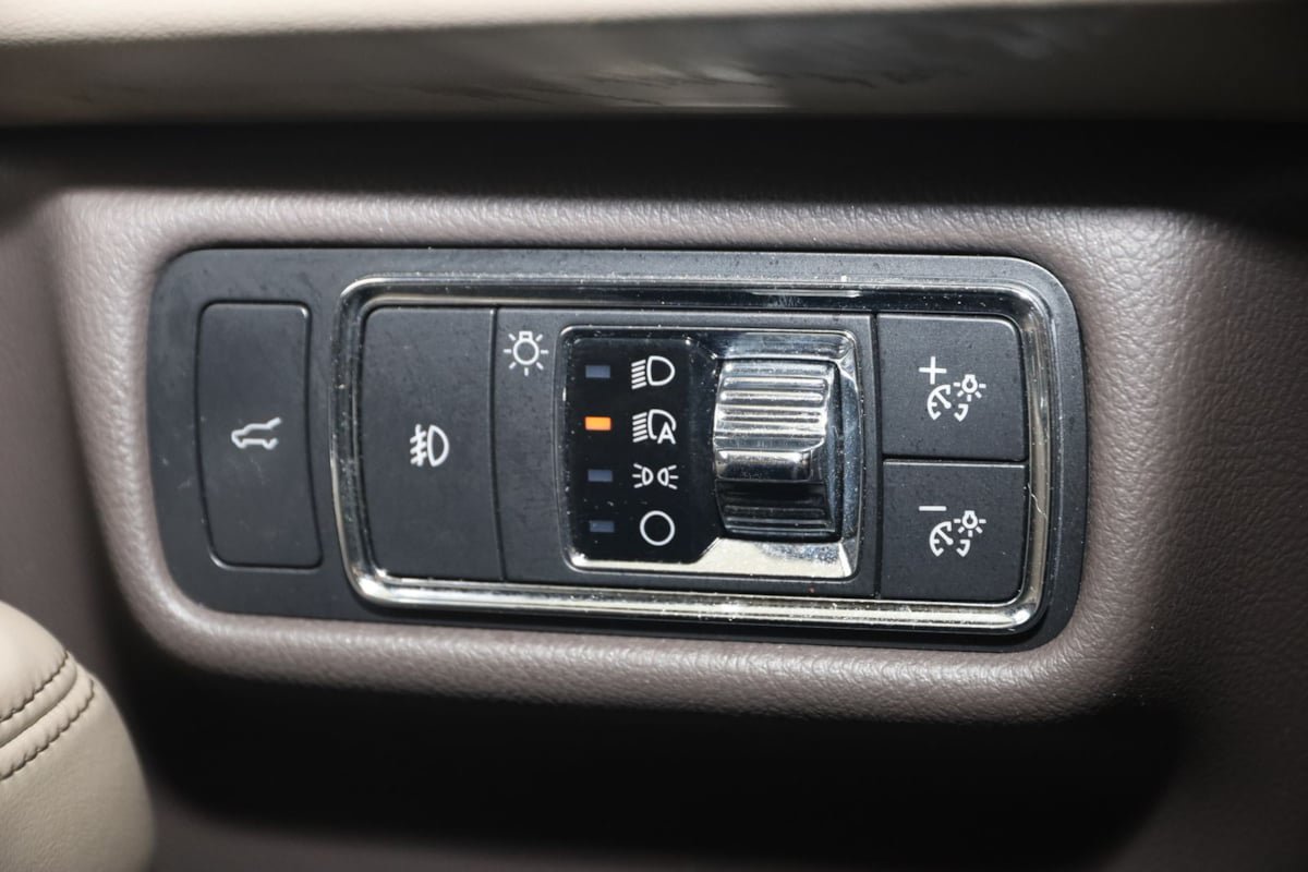Used 2020 Lincoln Aviator Reserve w/ Equipment Group 202A AWD/4WD image 36