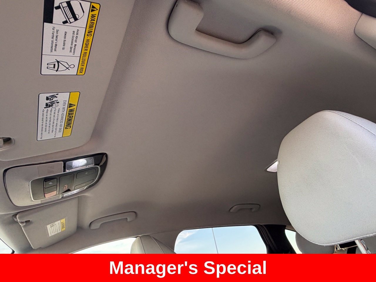 Used 2023 Chevrolet Malibu LT FWD image 29