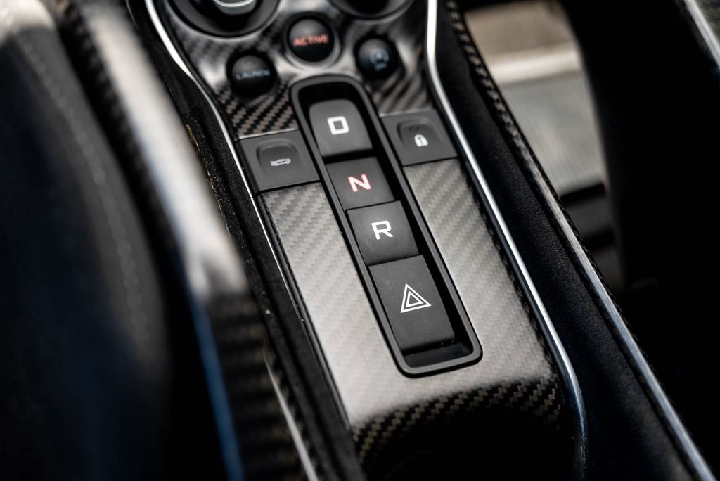 Used 2019 McLaren 600LT RWD image 71