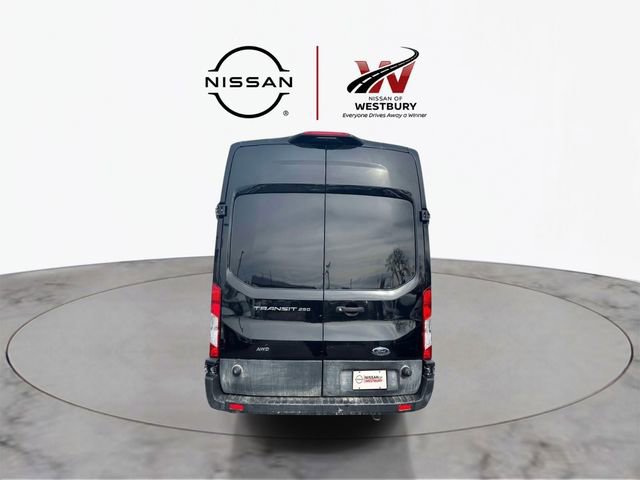 Used 2024 Ford Transit 250 148 High Roof AWD image 5