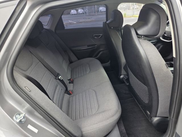 Used 2025 Kia K4 EX FWD image 14