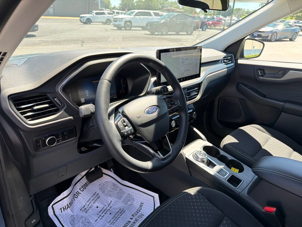 Used 2024 Ford Escape Active w/ Tech Pack #1 AWD/4WD image 10