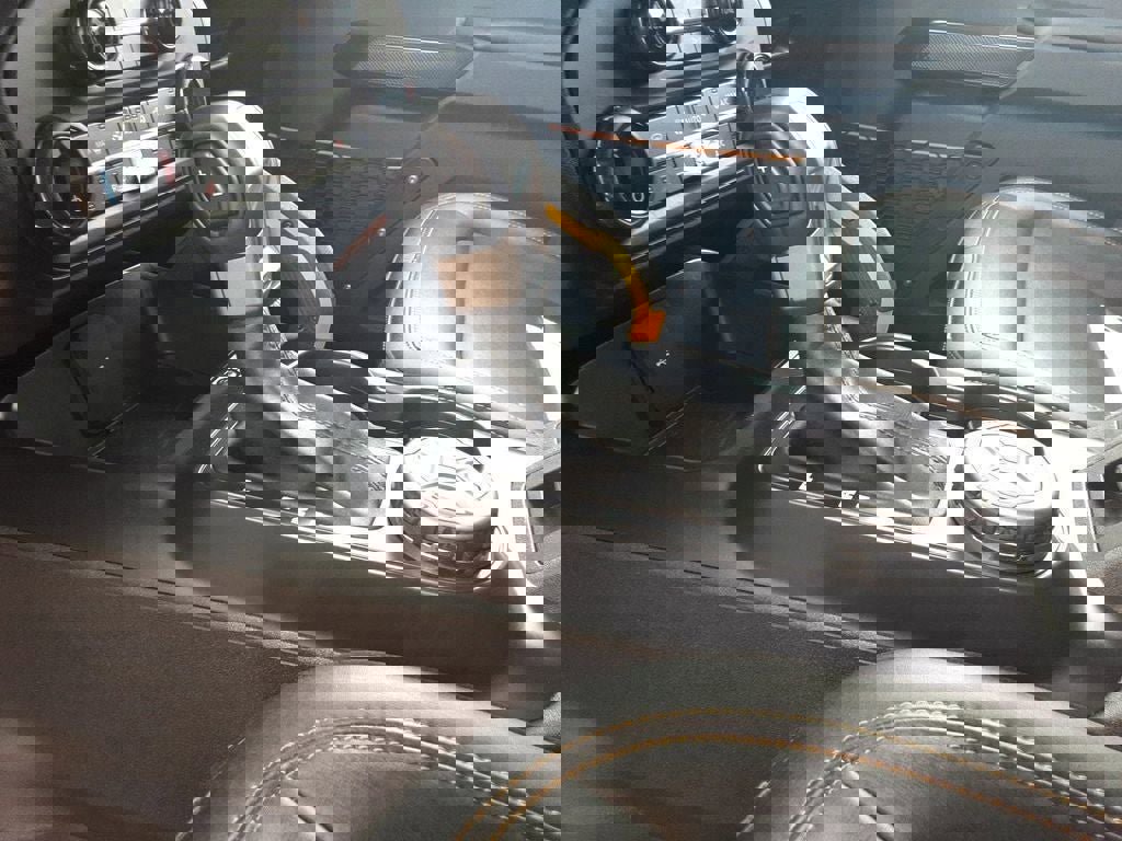 Used 2024 Ford Bronco Badlands image 14