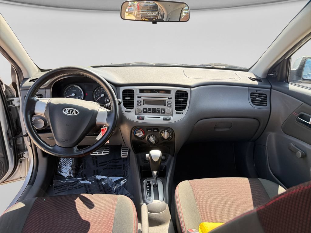 Used 2008 Kia Rio5 FWD image 15