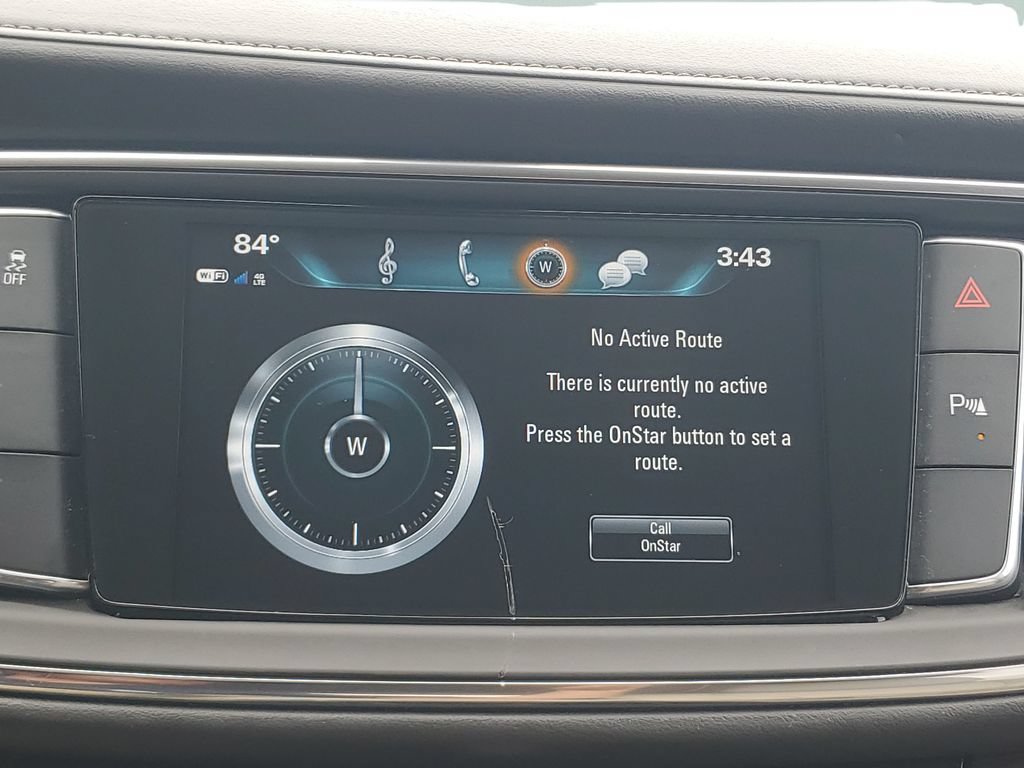 Used 2018 Buick Enclave Essence FWD image 19