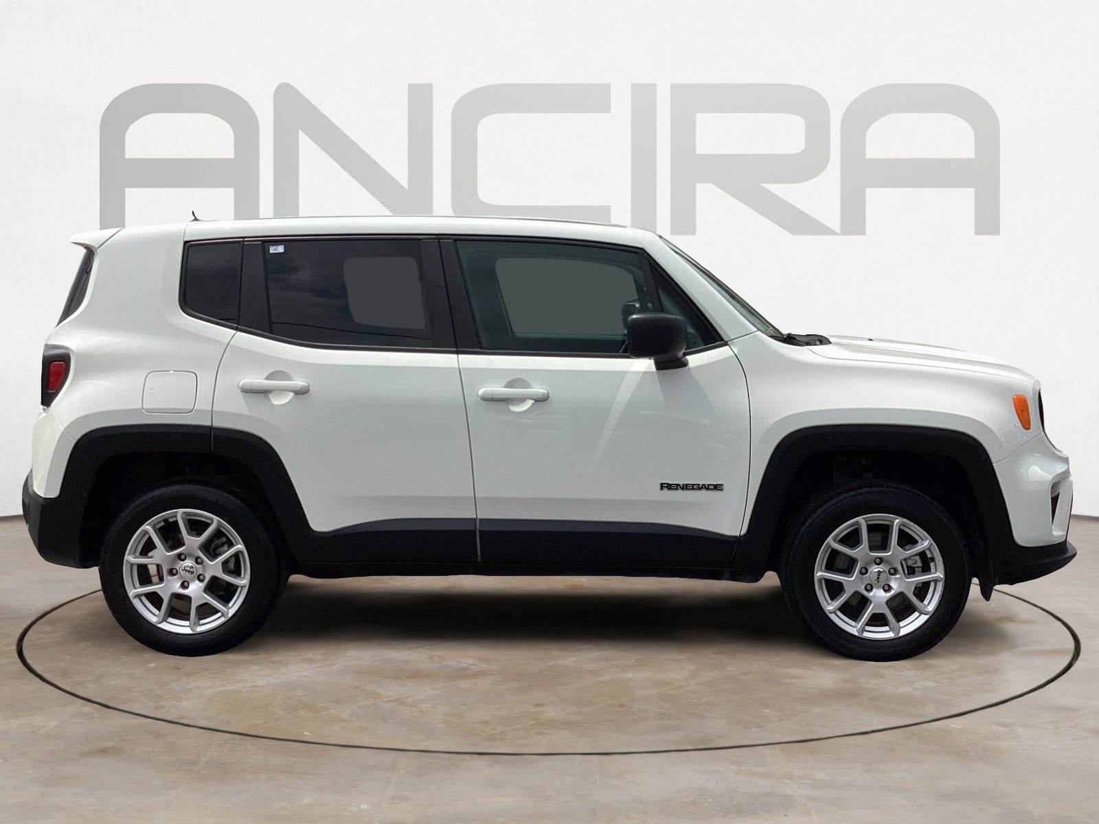 Used 2023 Jeep Renegade Latitude AWD/4WD image 15