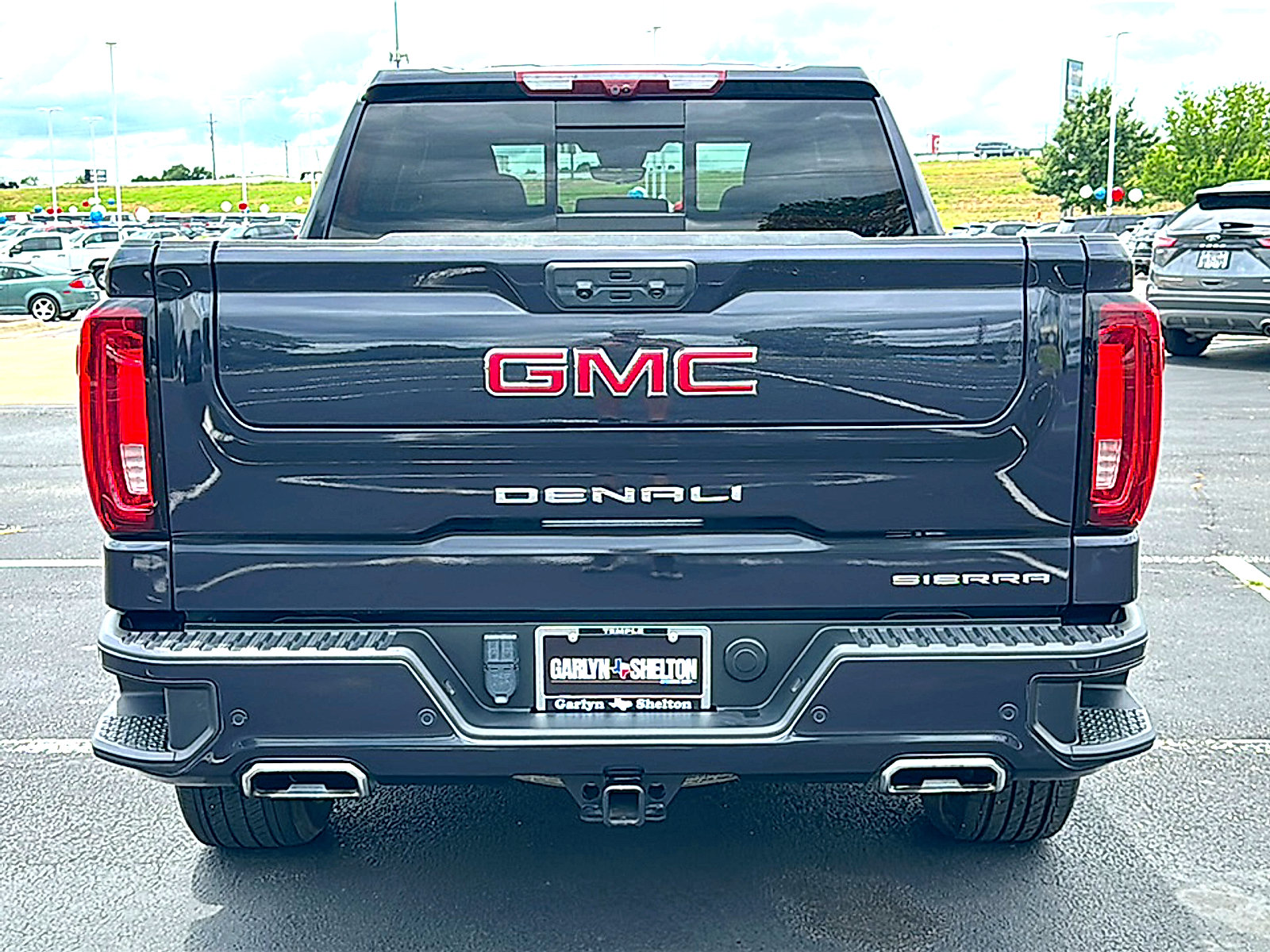 Used 2024 GMC Sierra 1500 Denali w/ Denali Reserve Package RWD image 7