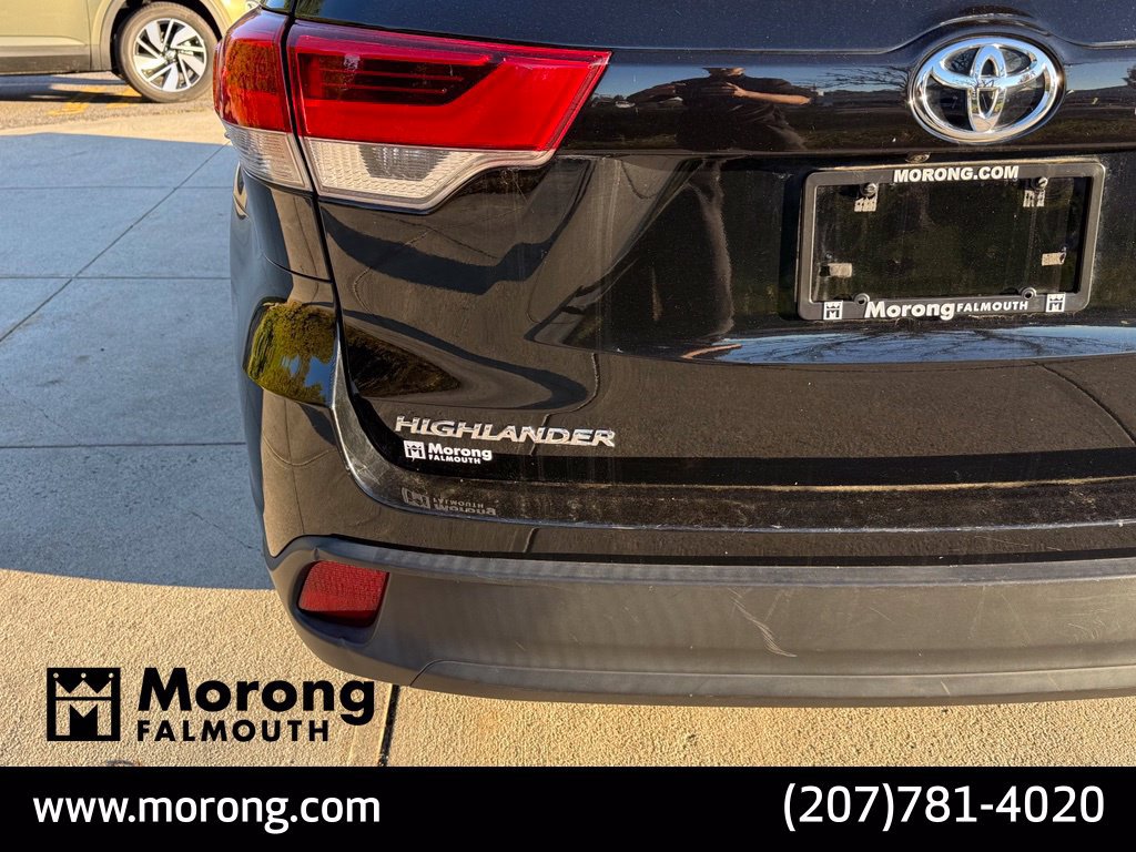 Used 2019 Toyota Highlander XLE AWD/4WD image 15