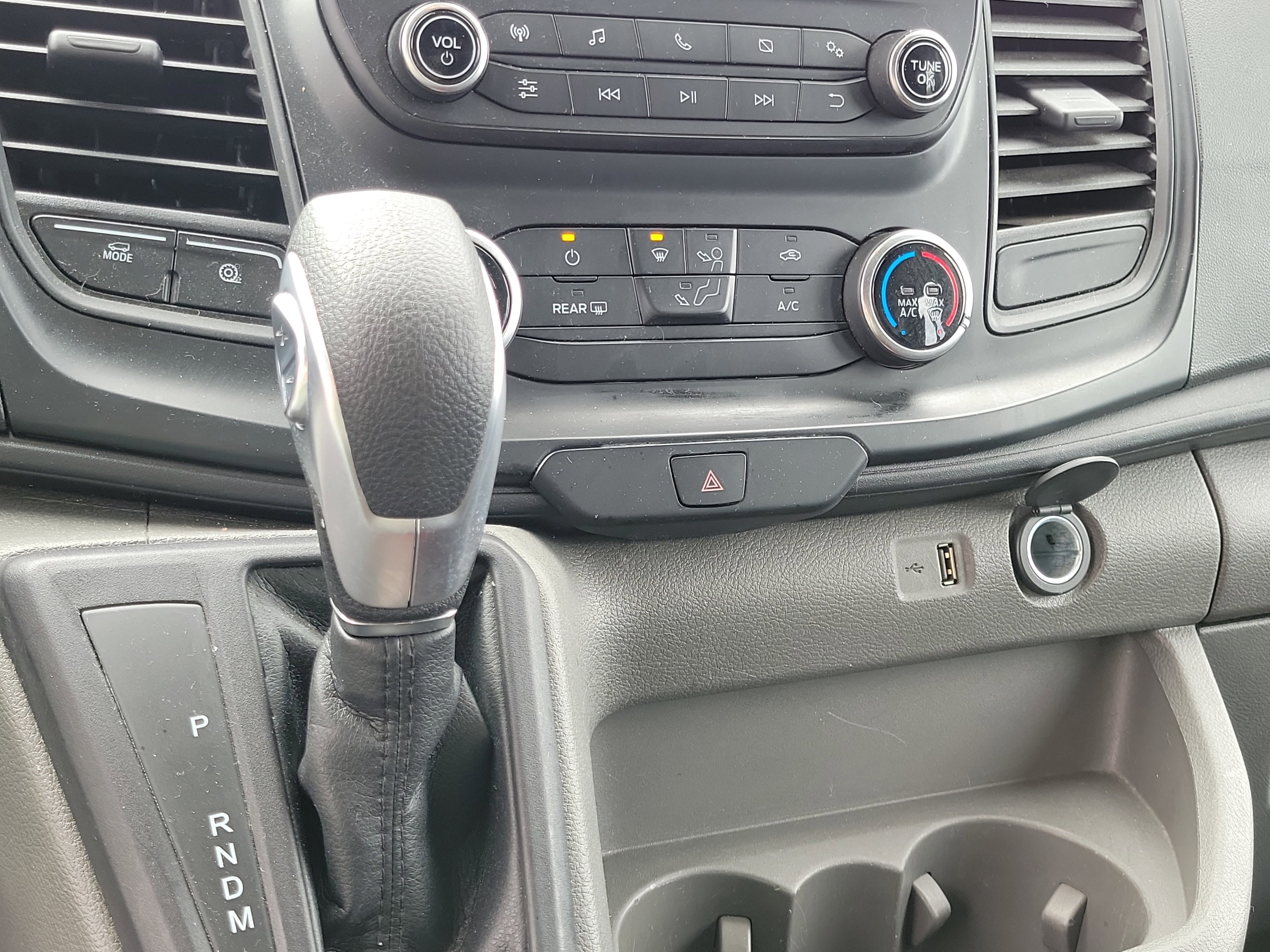 Used 2023 Ford Transit 250 Low Roof image 28