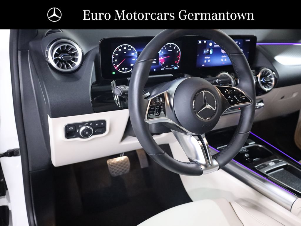 Used 2026 Mercedes-Benz GLA 250 4MATIC image 35
