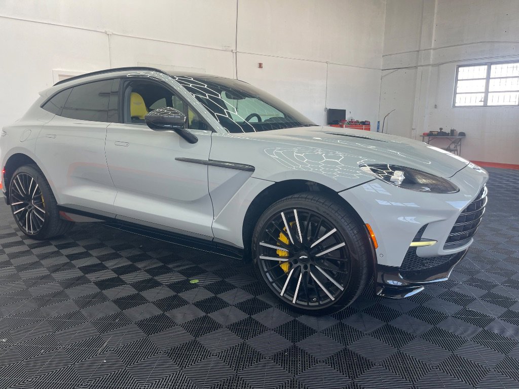 Used 2023 Aston Martin DBX 707 image 24