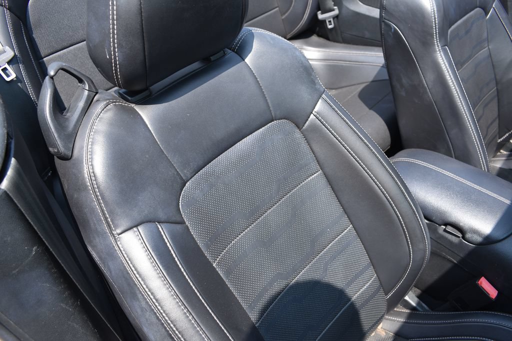 Used 2023 Ford Mustang Premium RWD image 24