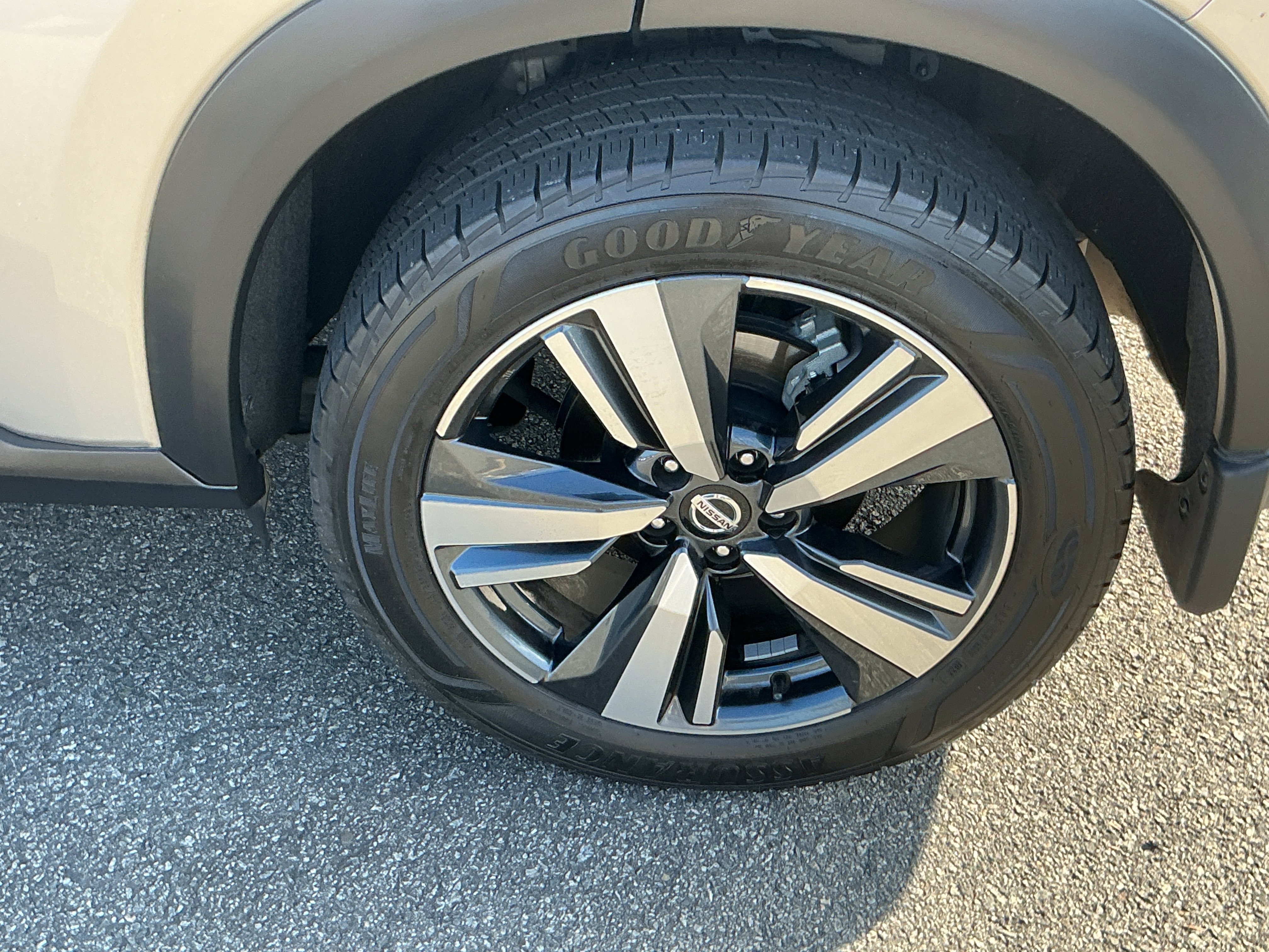 Certified 2021 Nissan Rogue Platinum image 8