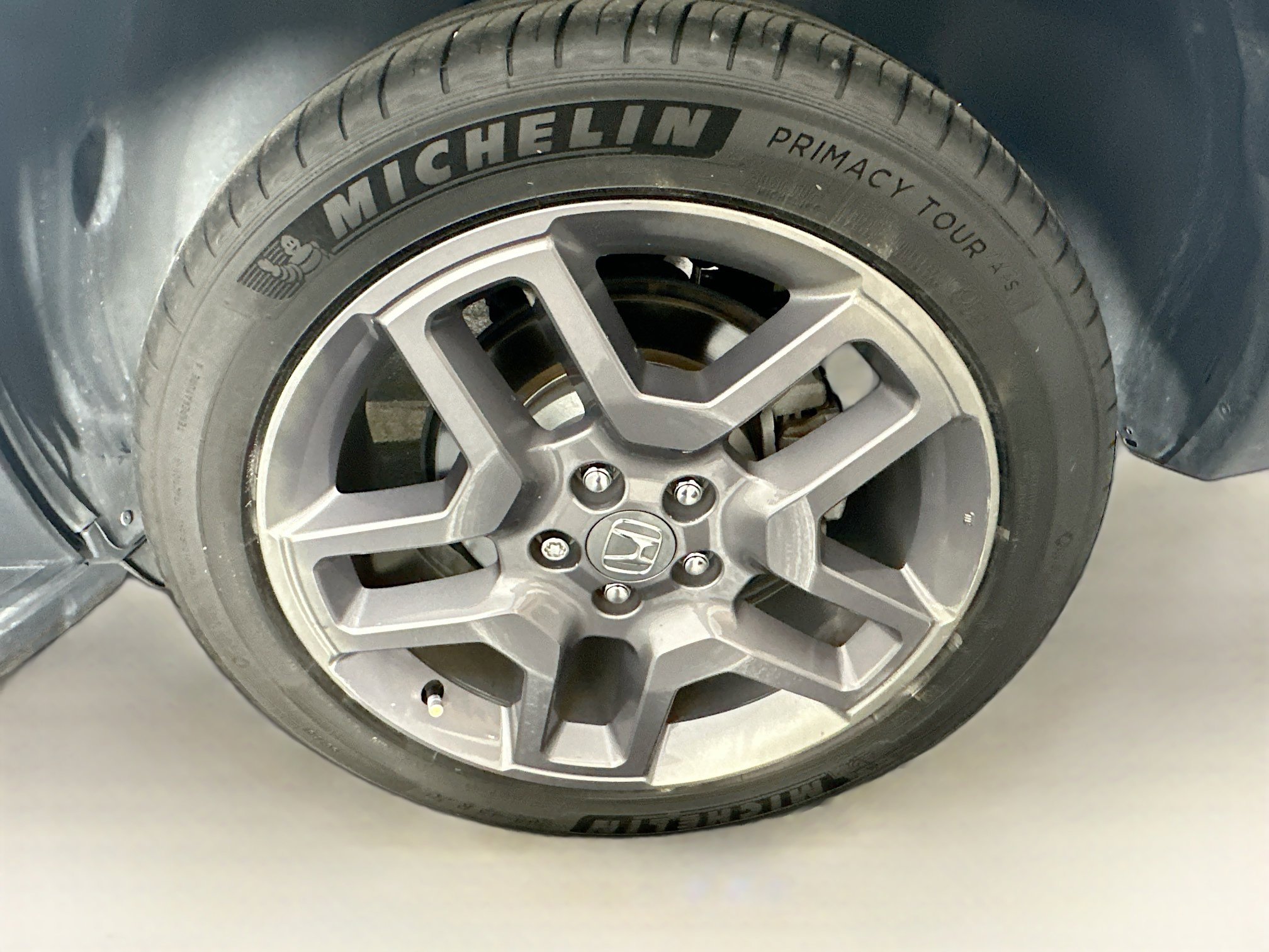 Used 2023 Honda Passport EX-L image 11