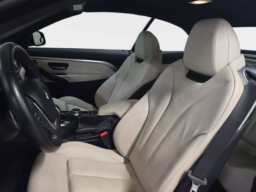 Used 2020 BMW 430i Convertible w/ M Sport Package image 17