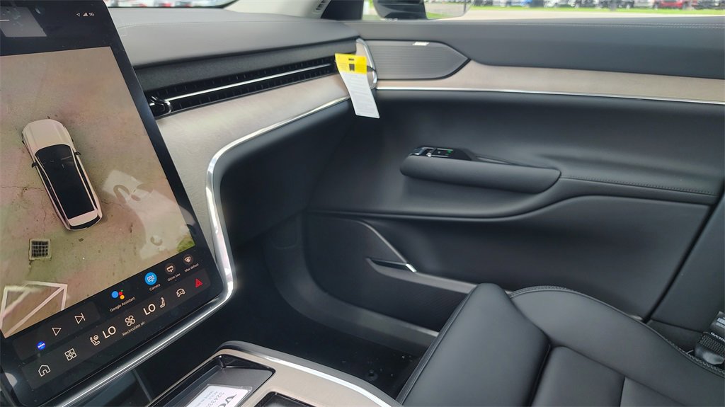 New 2025 Volvo EX90 Ultra image 26
