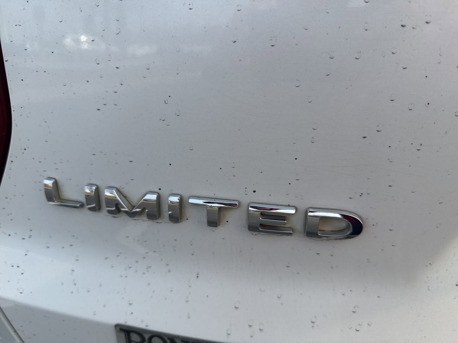 Used 2018 Ford Explorer Limited w/ Equipment Group 301A image 9