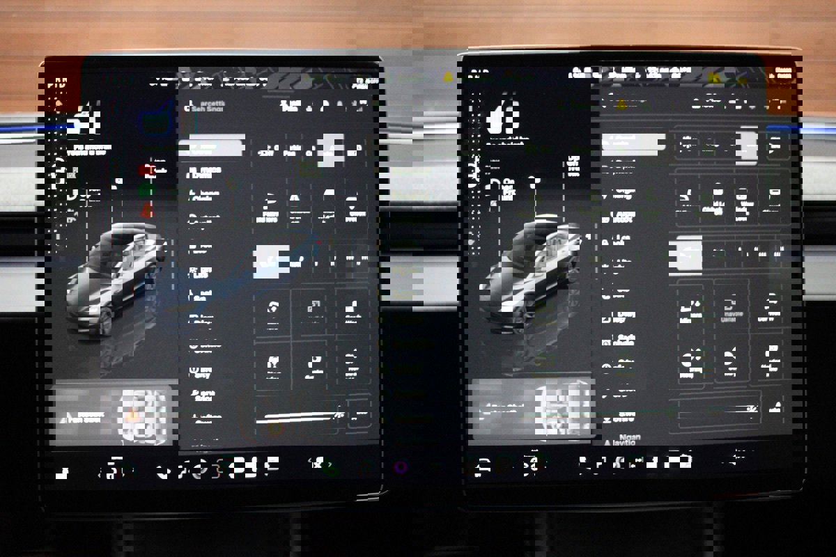 Used 2025 Tesla Model 3 Long Range image 60