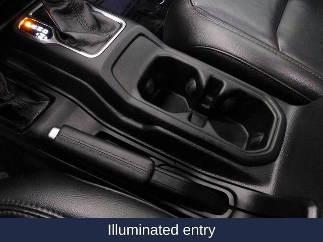 Used 2023 Jeep Wrangler Altitude image 48