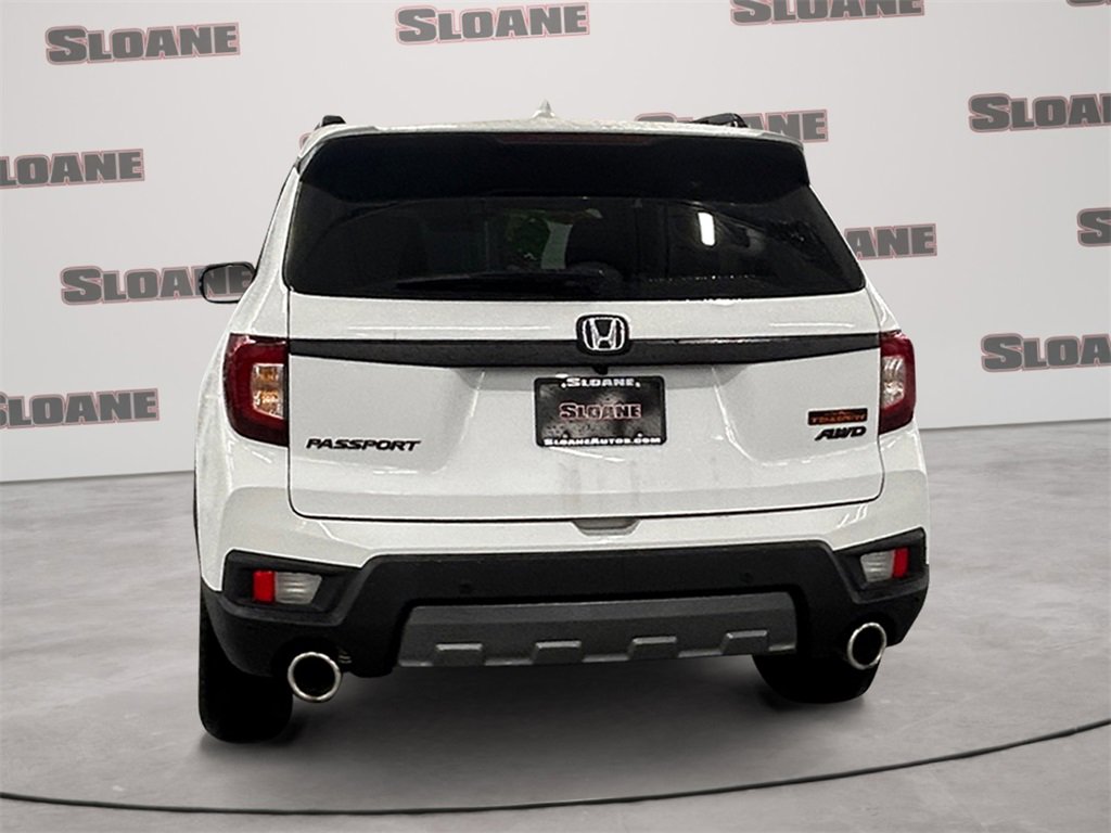 Used 2022 Honda Passport TrailSport image 4