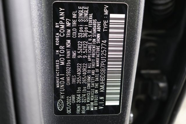 Used 2023 Genesis GV80 2.5T w/ Prestige Package image 35