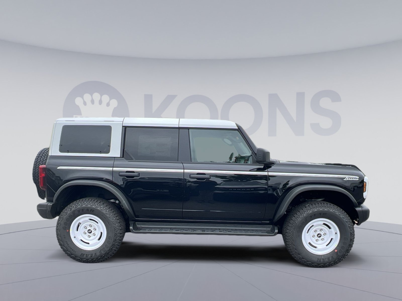 New 2026 Ford Bronco Heritage Edition AWD/4WD image 17