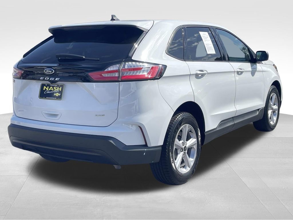 Used 2024 Ford Edge SE w/ Cargo Accessory Package image 3