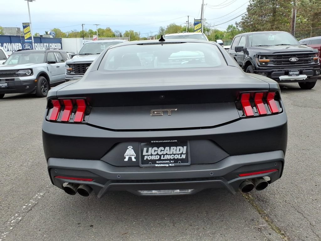 New 2026 Ford Mustang GT Premium w/ GT Performance Package RWD image 5