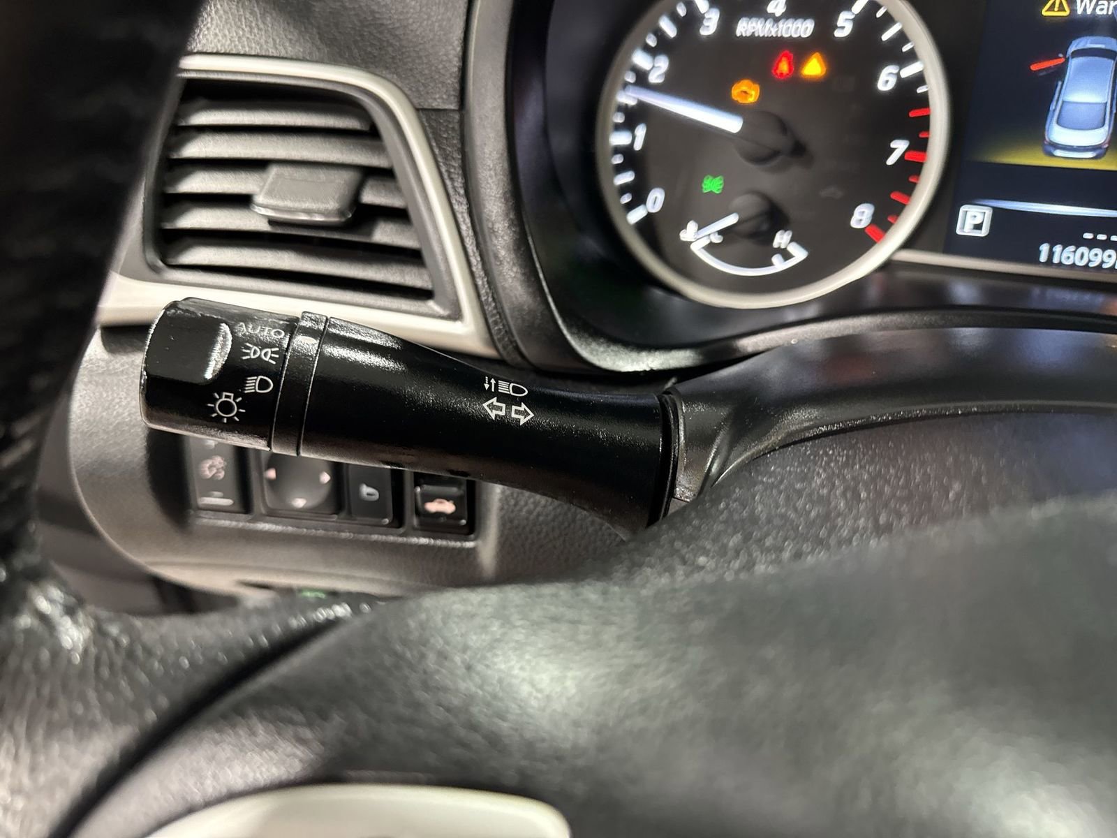 Used 2016 Nissan Sentra SV image 20