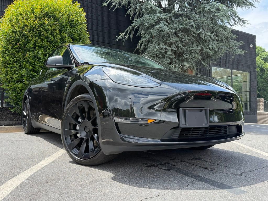 Used 2024 Tesla Model Y Long Range AWD/4WD image 8
