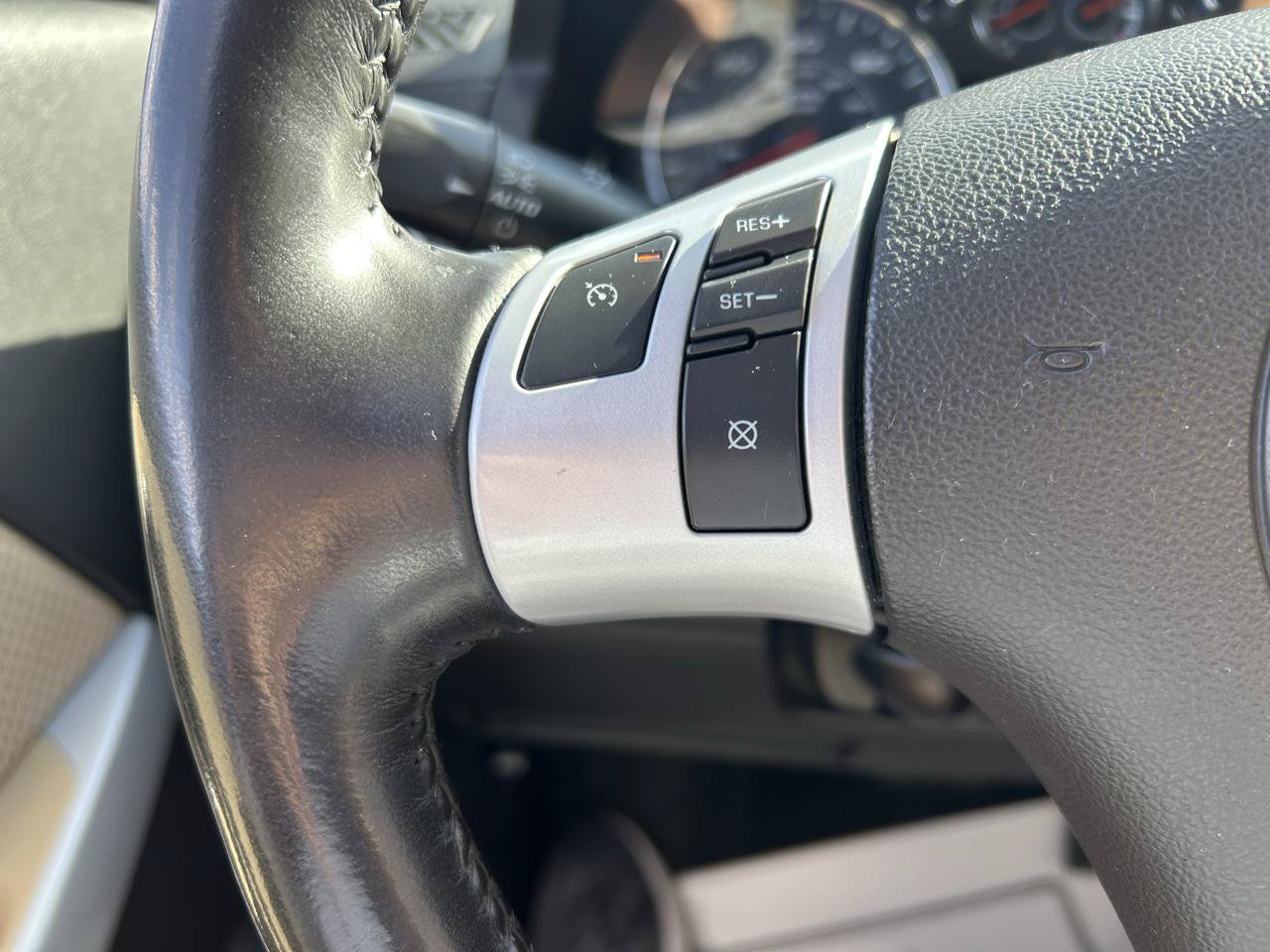 Used 2008 Pontiac Torrent 2WD w/ Preferred Package image 18