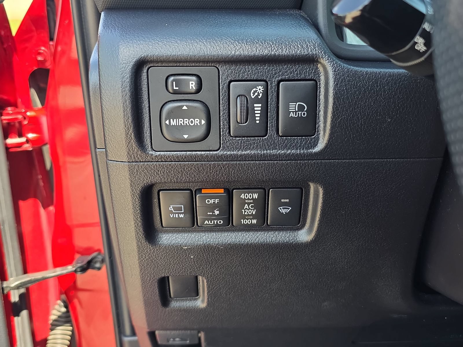 Used 2023 Toyota 4Runner Limited AWD/4WD image 23