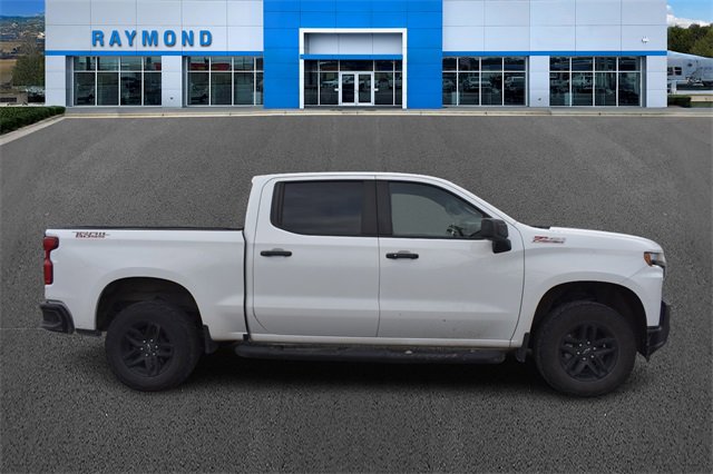 Used 2021 Chevrolet Silverado 1500 LT Trail Boss w/ Convenience Package II image 2