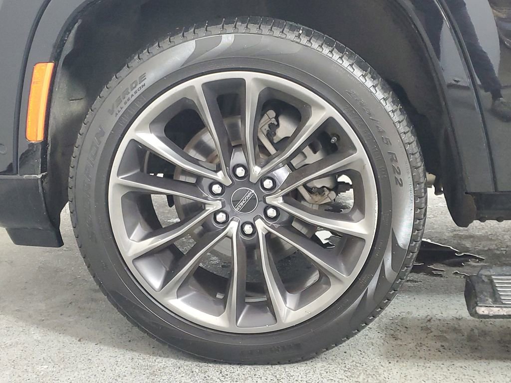 Used 2024 Jeep Grand Wagoneer L Series II w/ Quick Order Packagew 28T image 8