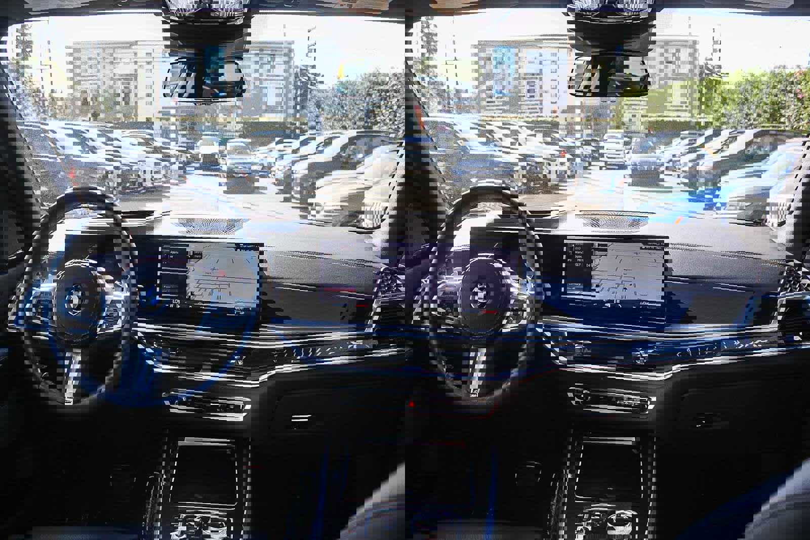 Used 2025 BMW X5 xDrive40i image 12