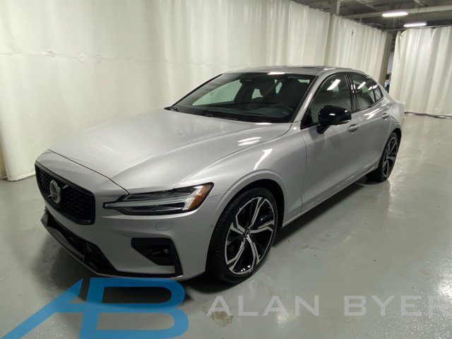 Certified 2024 Volvo S60 B5 Ultimate w/ Climate Package AWD/4WD image 1