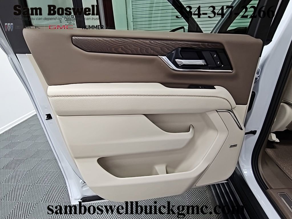 New 2026 GMC Yukon XL Denali w/ Sun & Power Step Package AWD/4WD image 35
