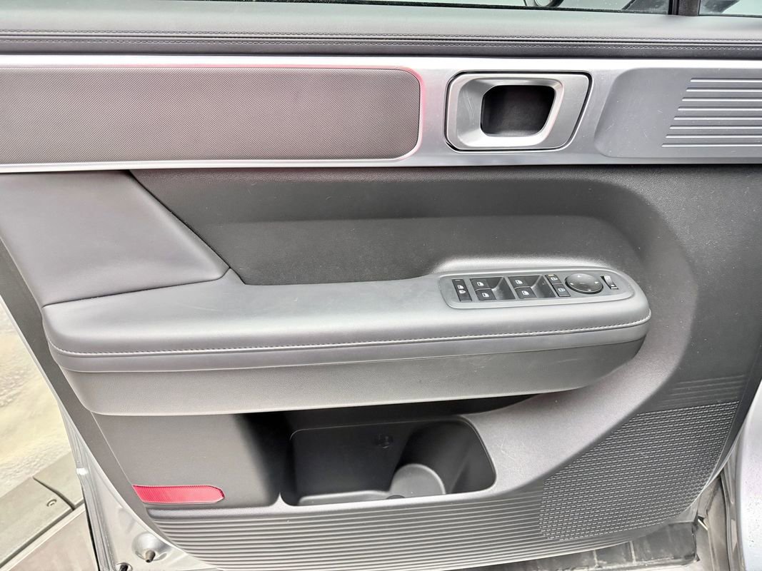 Used 2024 Hyundai Santa Fe SEL image 15