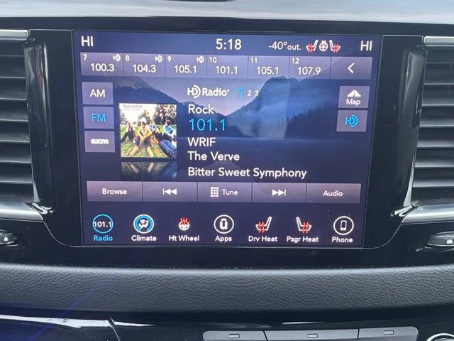 Used 2018 Chrysler Pacifica Touring-L Plus image 23