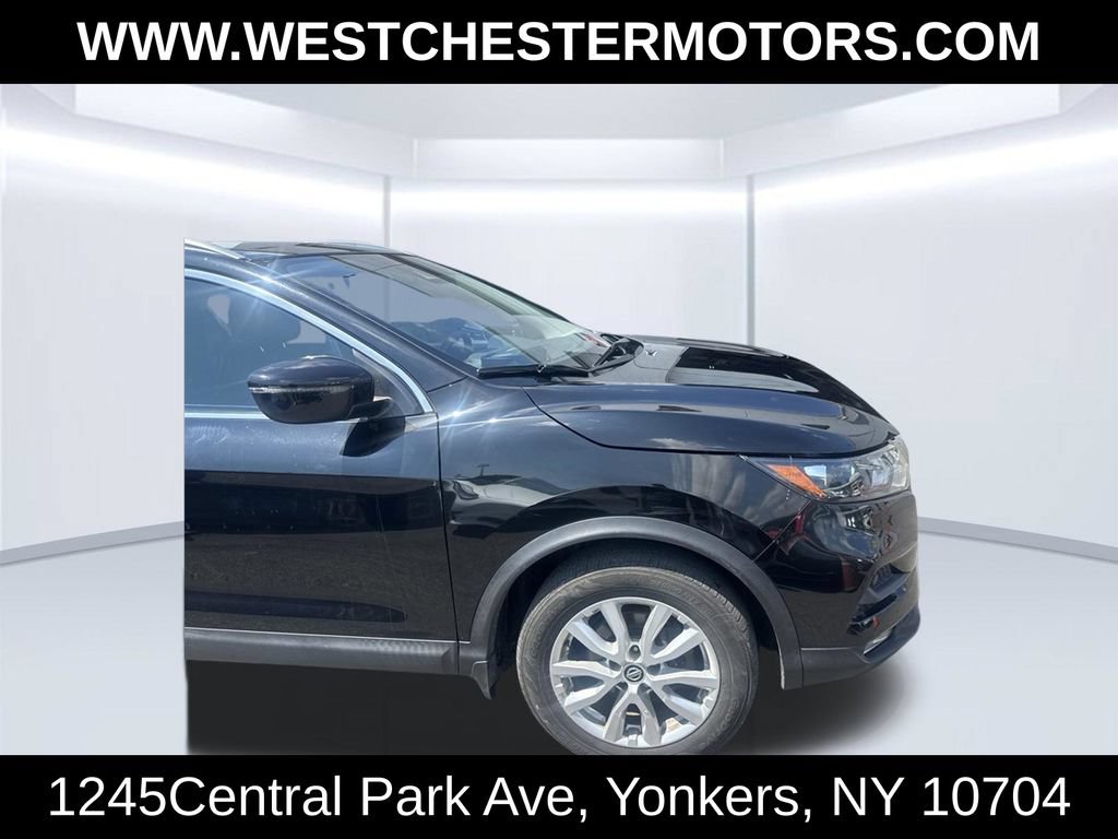 Used 2020 Nissan Rogue Sport SV w/ All-Weather Package AWD/4WD image 10
