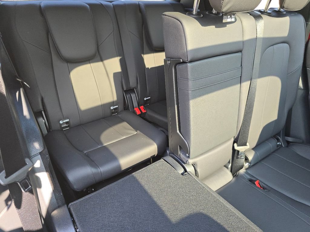 New 2026 Mercedes-Benz GLB 250 4MATIC image 19