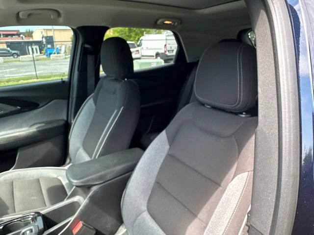 Used 2021 Chevrolet TrailBlazer LT w/ Sun and Liftgate Package AWD/4WD image 8