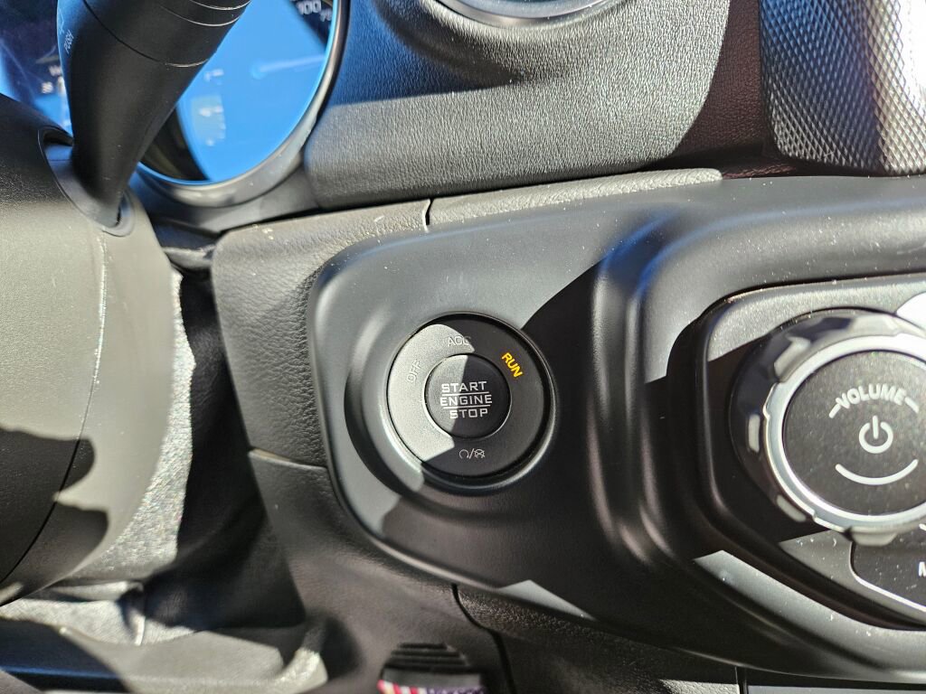 Used 2021 Jeep Wrangler Unlimited Rubicon 4xe image 22