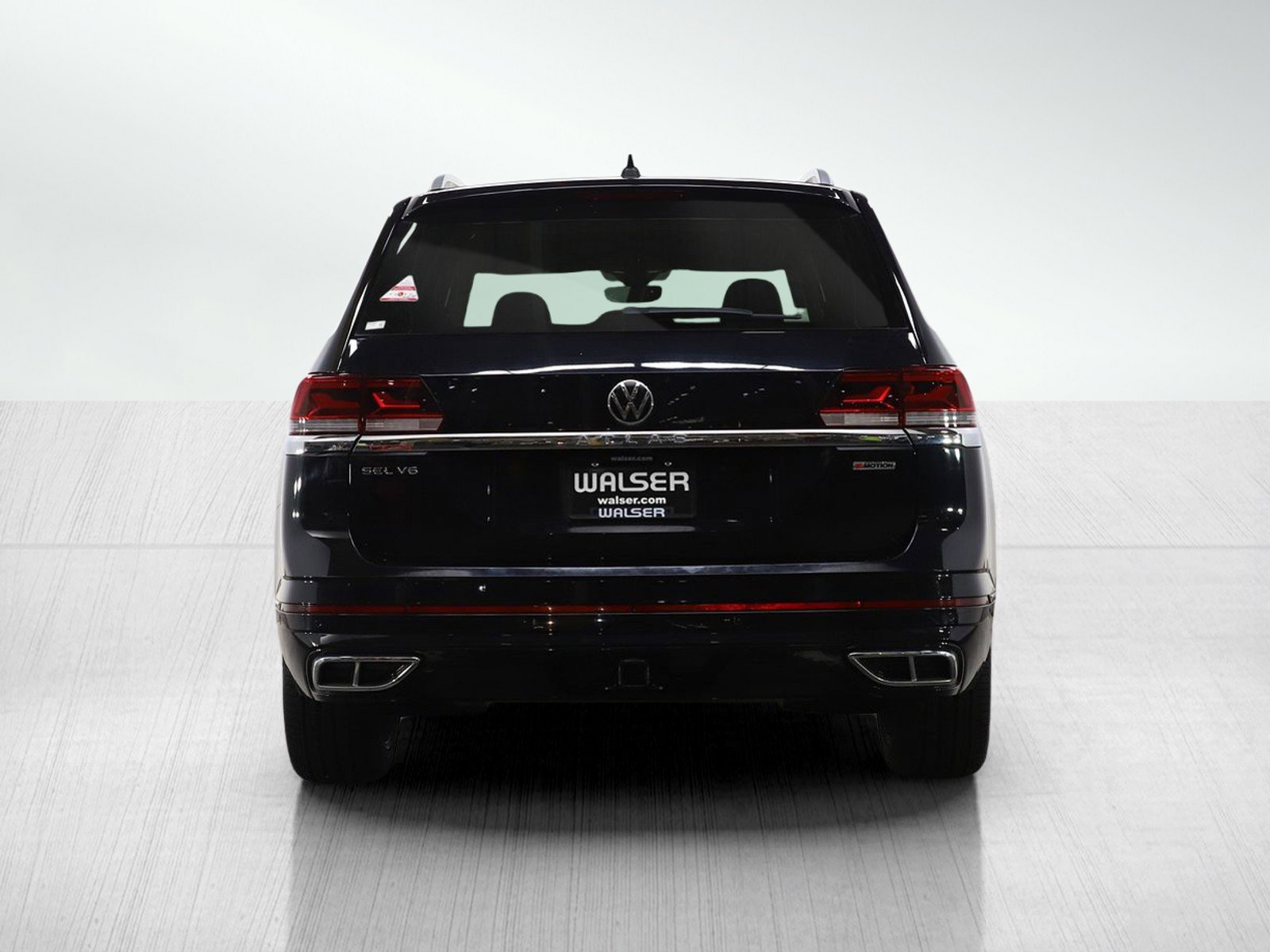 Used 2021 Volkswagen Atlas SEL Premium w/ MDO Package (Bench Seat) image 4