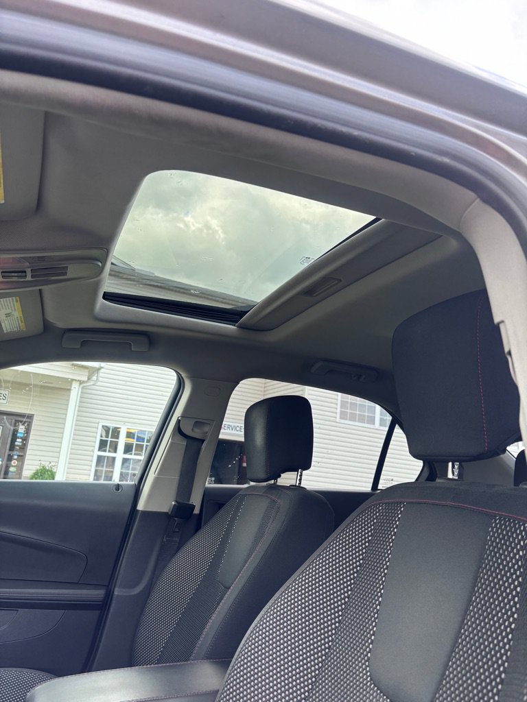 Used 2012 Chevrolet Equinox LT AWD/4WD image 15